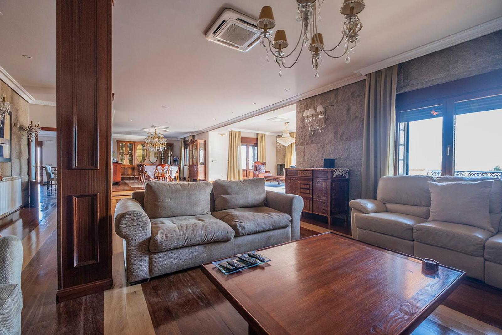 Mansion Con Jacuzzi A 40 Grados, Gran Piscina Y Padel