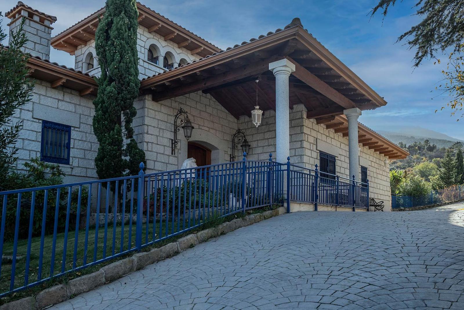 Mansion Con Jacuzzi A 40 Grados, Gran Piscina Y Padel