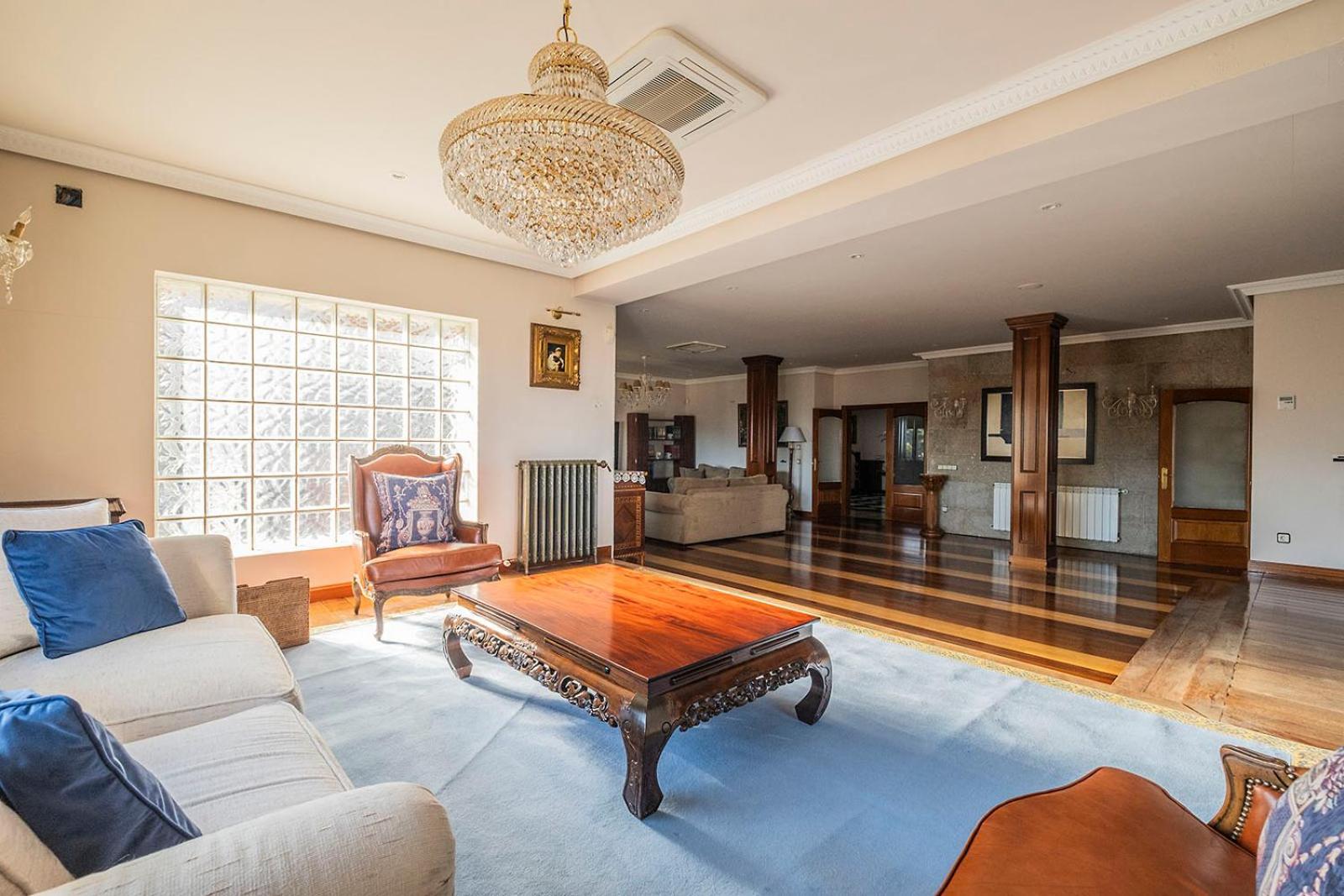 Mansion Con Jacuzzi A 40 Grados, Gran Piscina Y Padel Villa El Tiemblo
