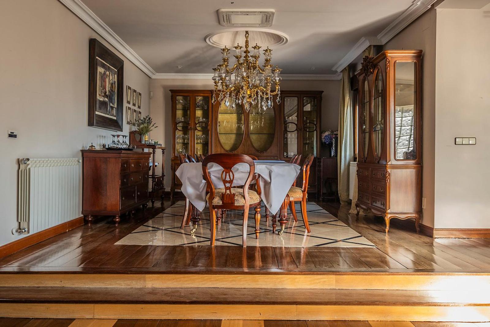 Mansion Con Jacuzzi A 40 Grados, Gran Piscina Y Padel El Tiemblo