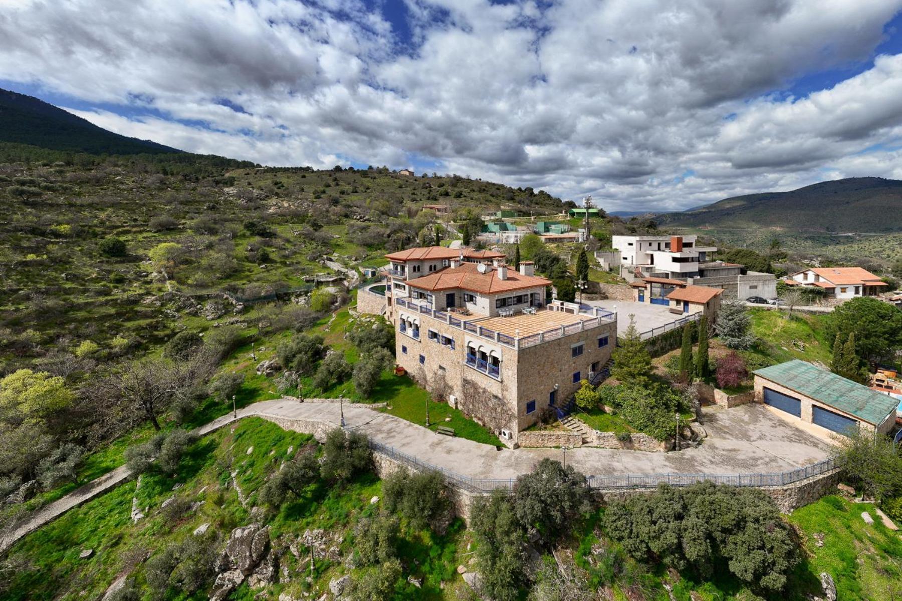Villa Mansion Con Jacuzzi A 40 Grados, Gran Piscina Y Padel